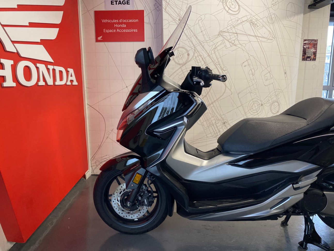 HONDA NSS FORZA 300 - Garantie 12 mois - 87,75€/ MOIS*