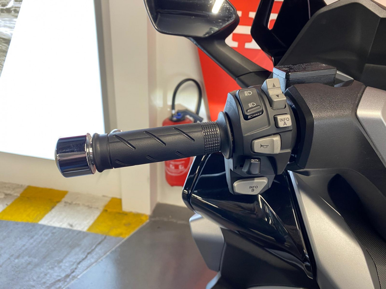 HONDA NSS FORZA 300 - Garantie 12 mois - 87,75€/ MOIS*