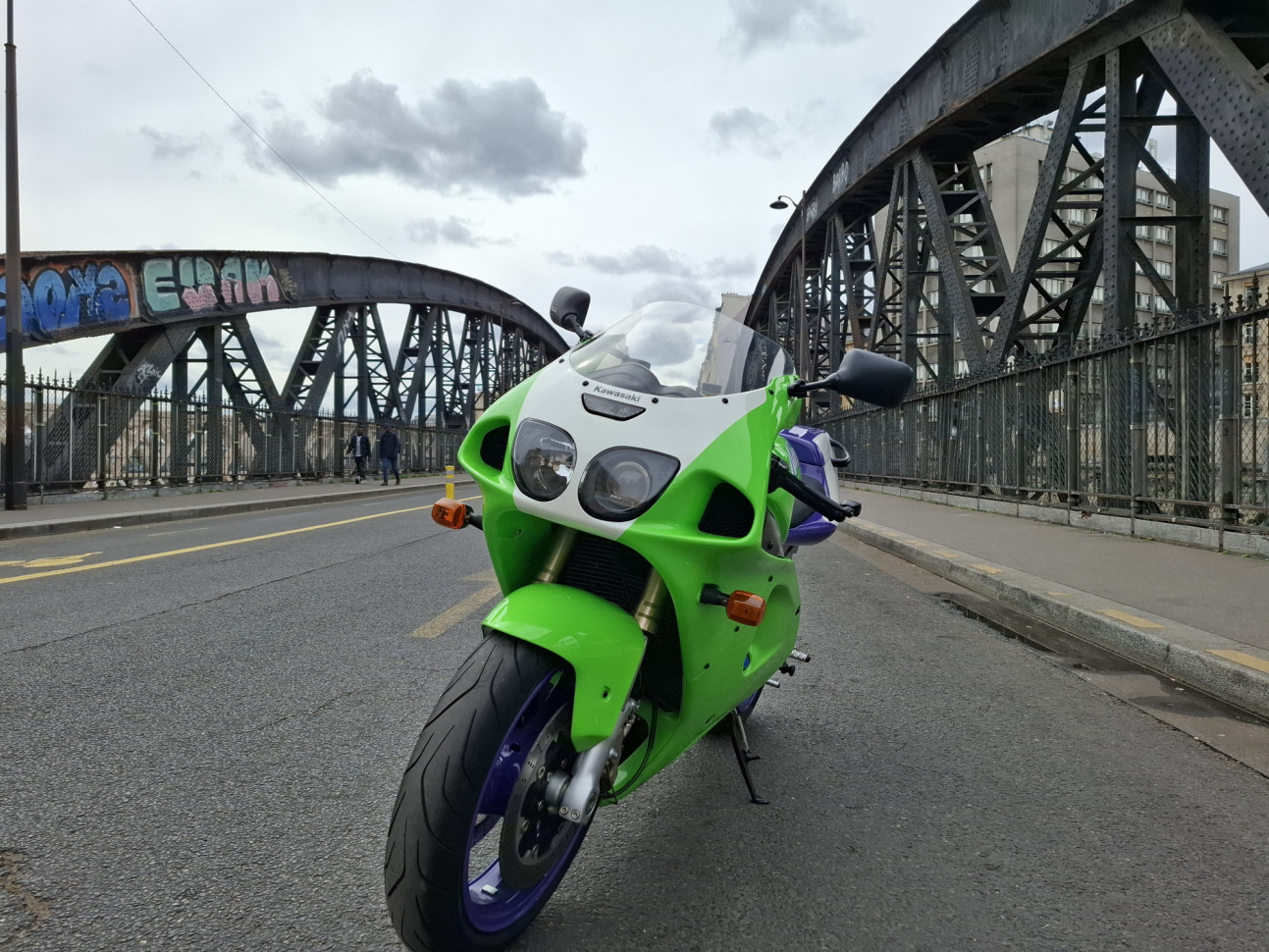 KAWASAKI NINJA ZX-7 R 