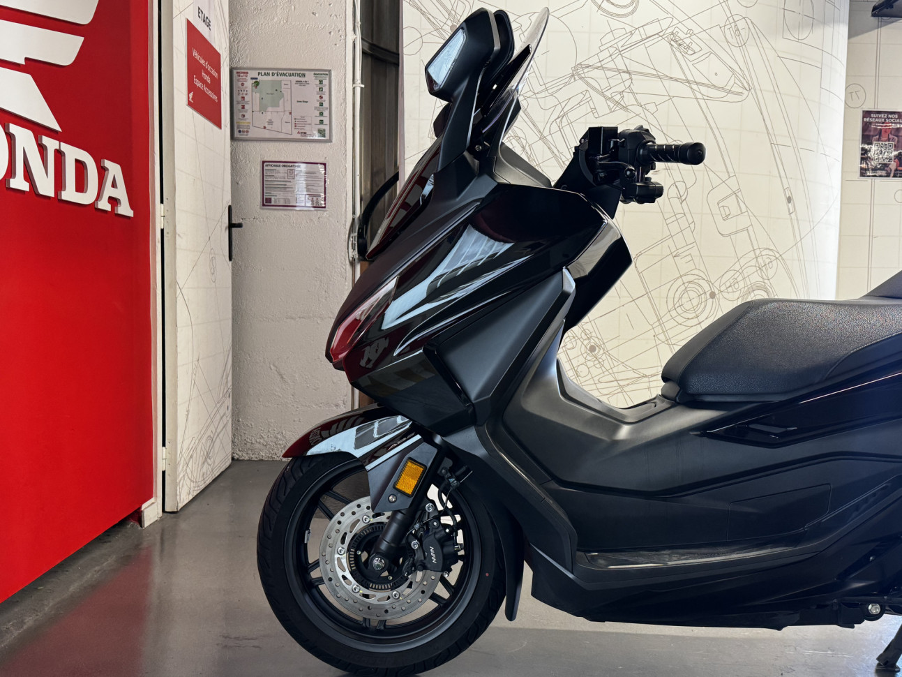 HONDA NSS FORZA 350 ABS - 114€/MOIS*