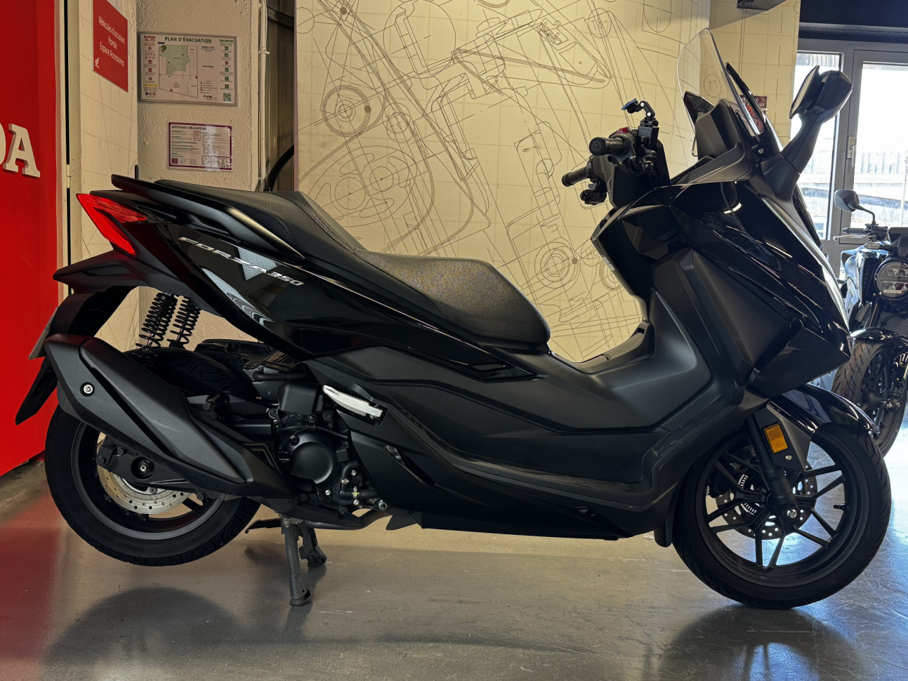 HONDA NSS FORZA 350 ABS - 114€/MOIS*