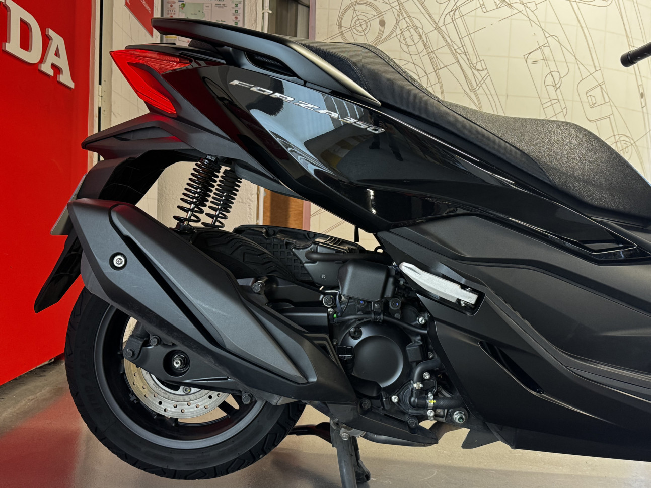 HONDA NSS FORZA 350 ABS - 114€/MOIS*