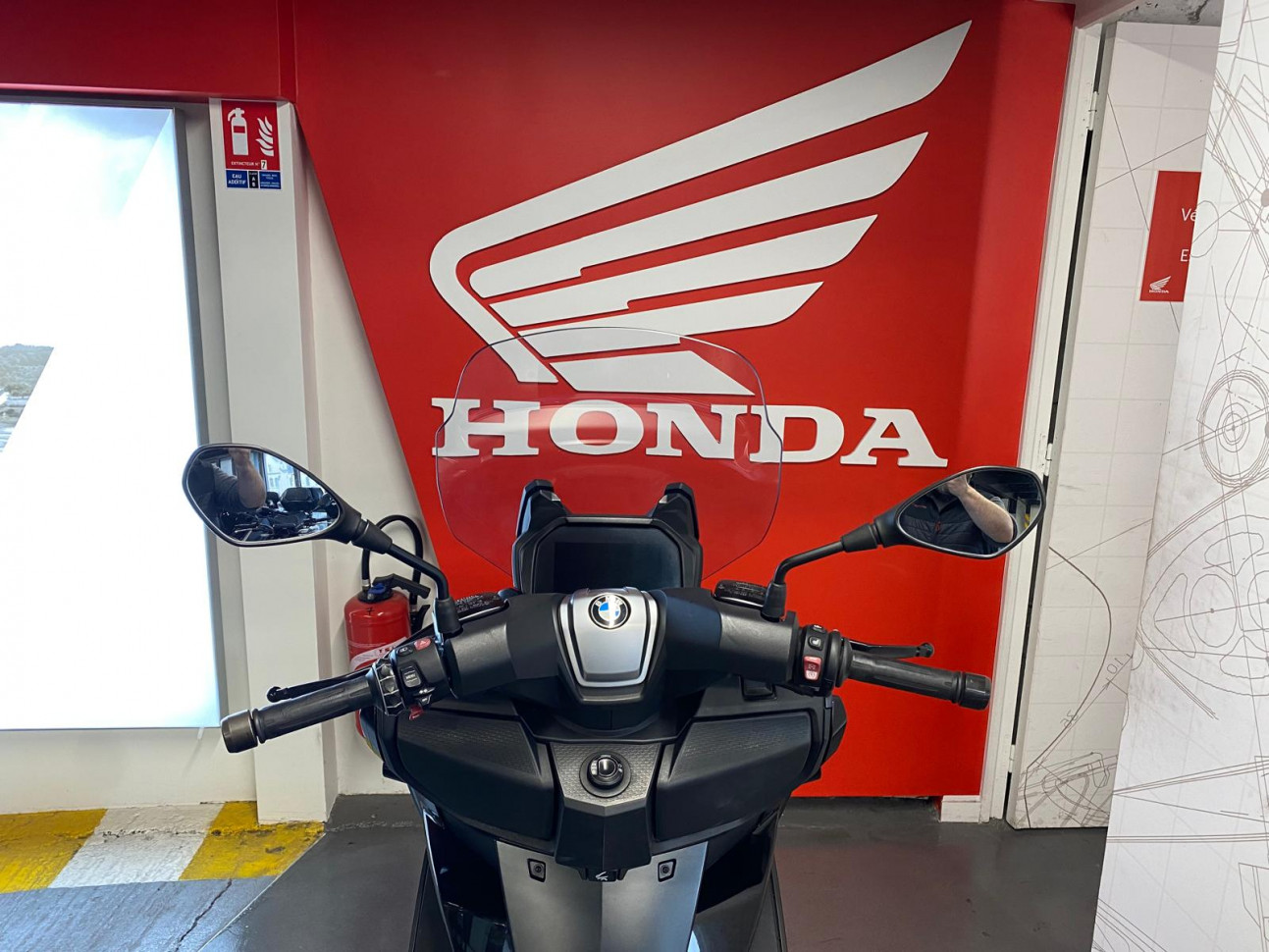 BMW C 400 GT - Révision des 20 000 kms faite - Garantie 12 mois 