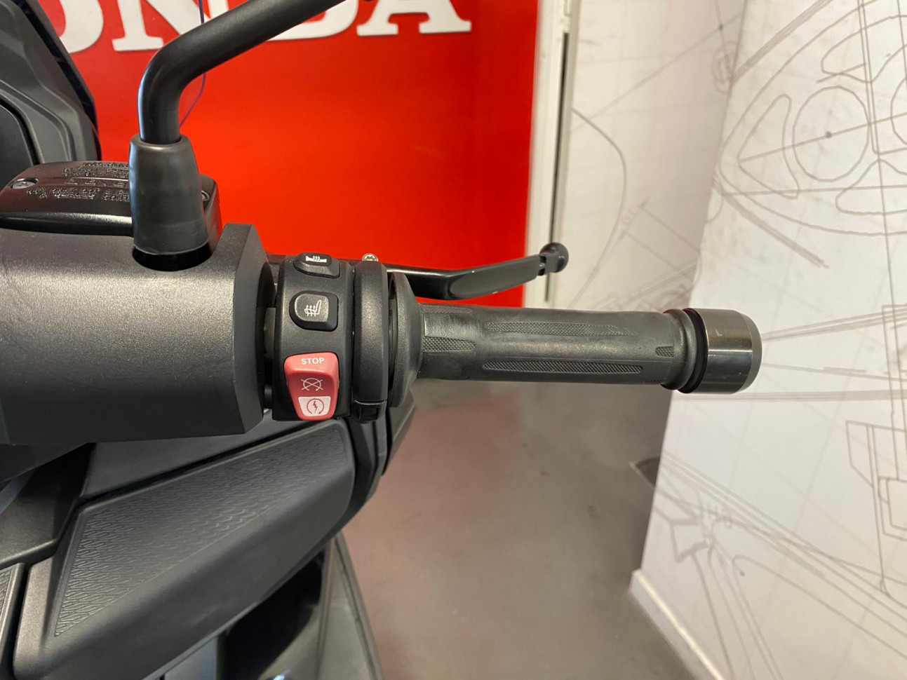 BMW C 400 GT - Révision des 20 000 kms faite - Garantie 12 mois 