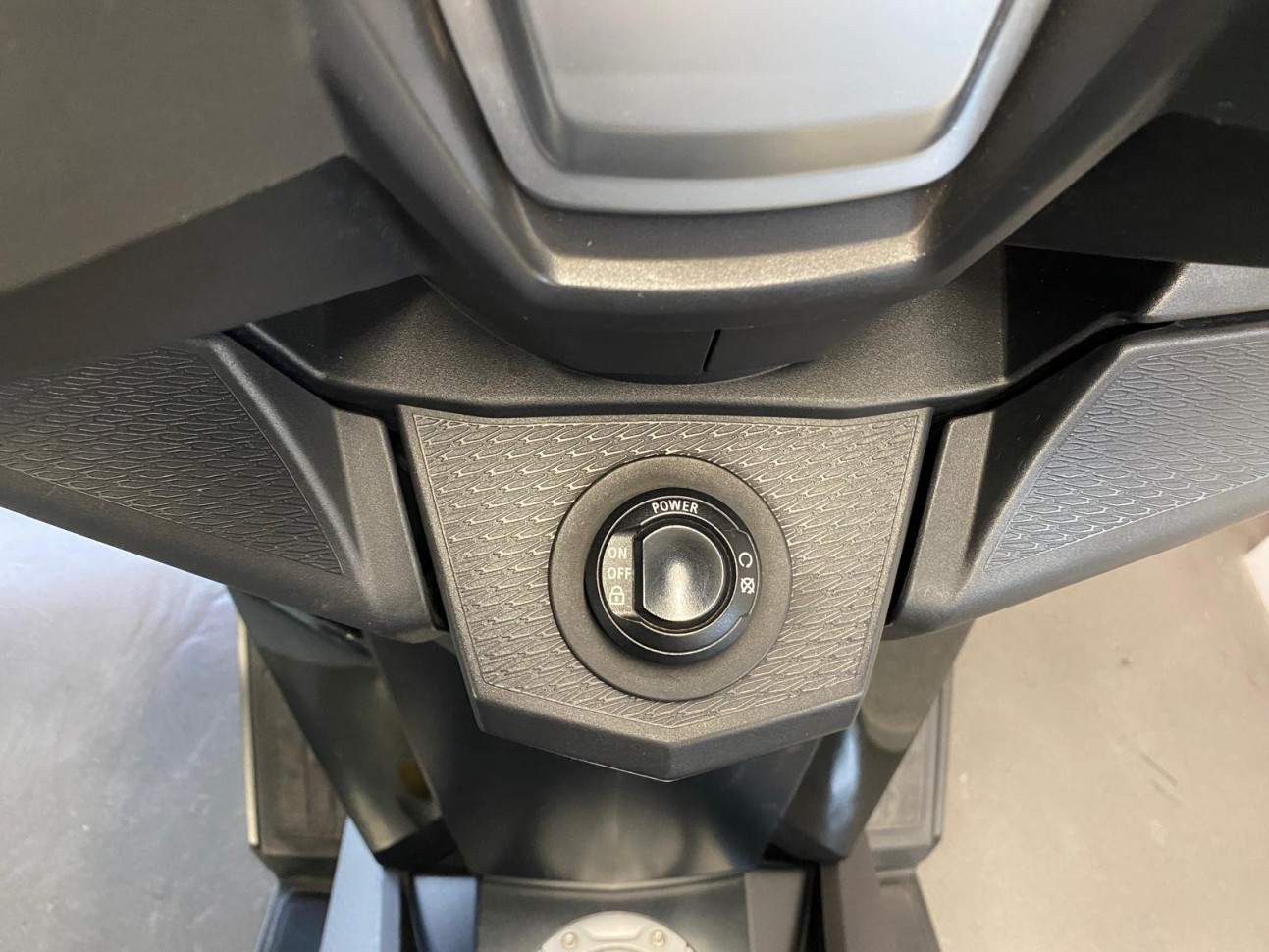 BMW C 400 GT - Révision des 20 000 kms faite - Garantie 12 mois 