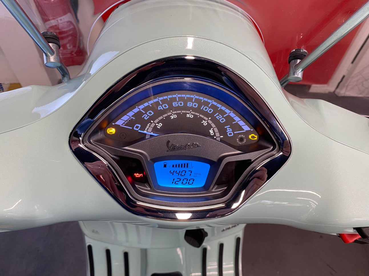 VESPA GTS 300 - Garantie 12 mois