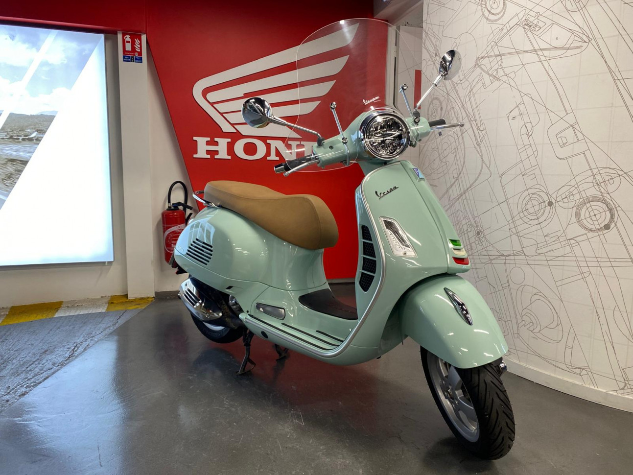 VESPA GTS 300 - Garantie 12 mois