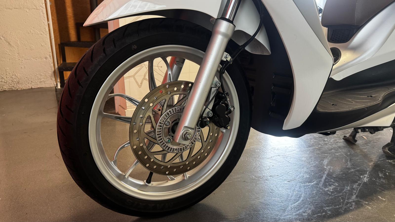 PIAGGIO MEDLEY 125 / GARANTIE 12 MOIS
