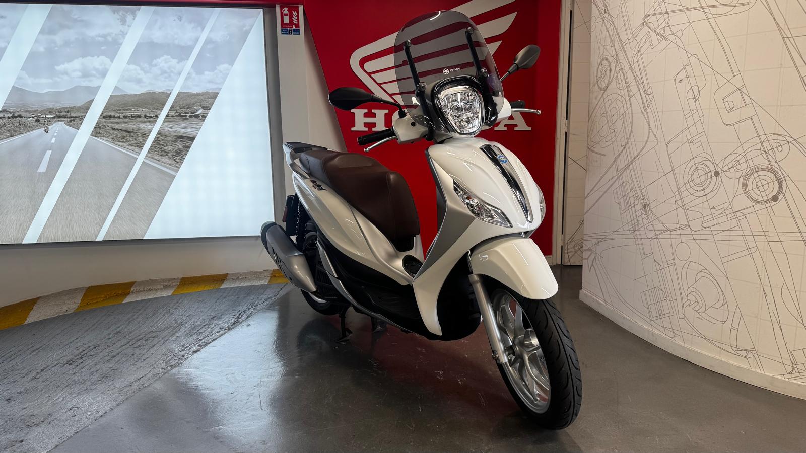 PIAGGIO MEDLEY 125 / GARANTIE 12 MOIS