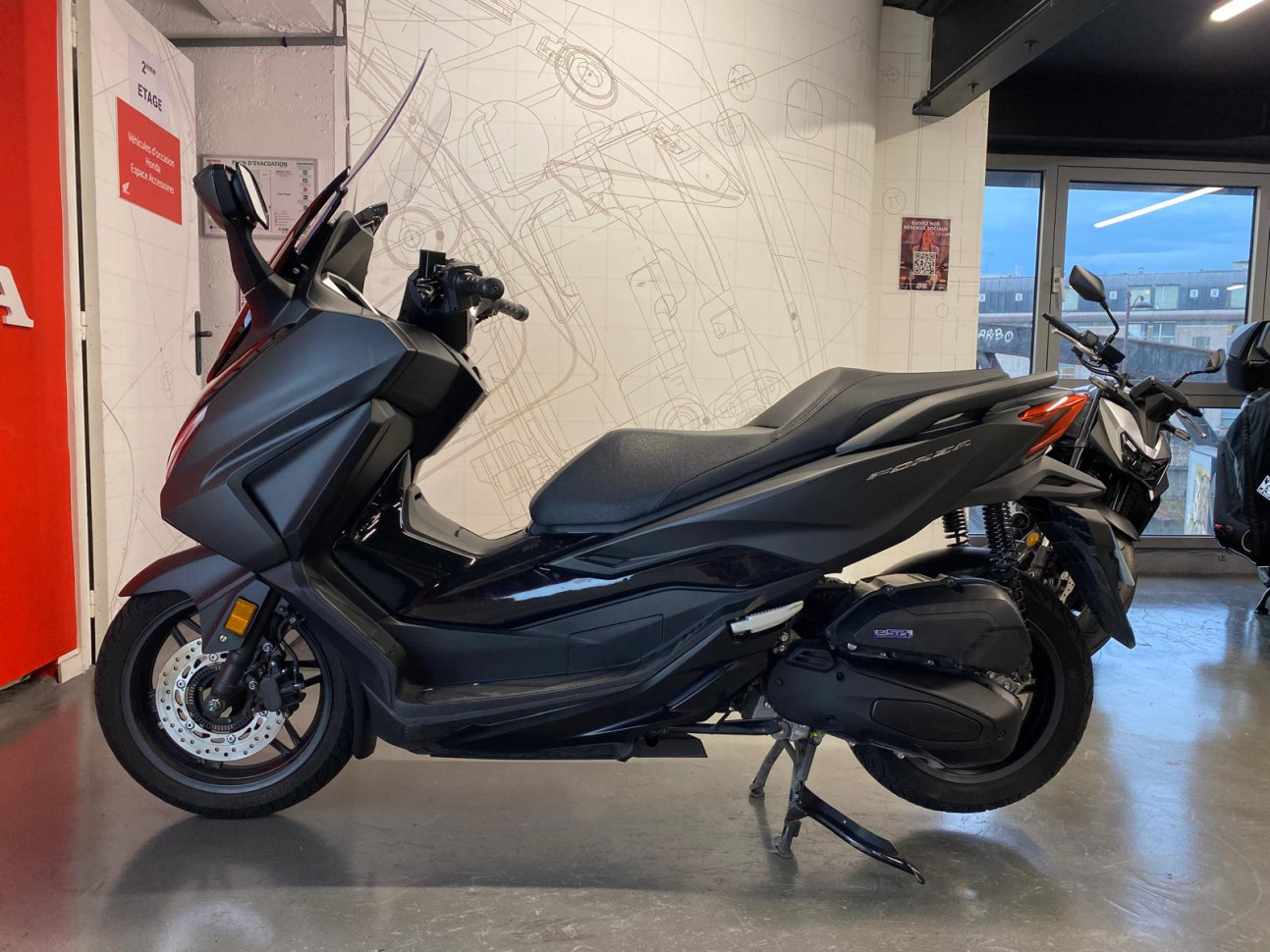 HONDA FORZA 125 - 97.11€/ MOIS*