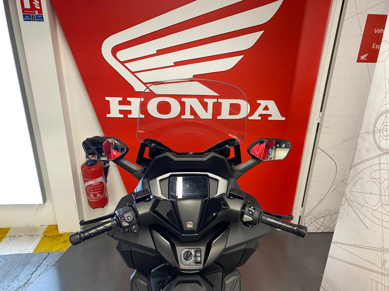 HONDA FORZA 125 - 97.11€/ MOIS*