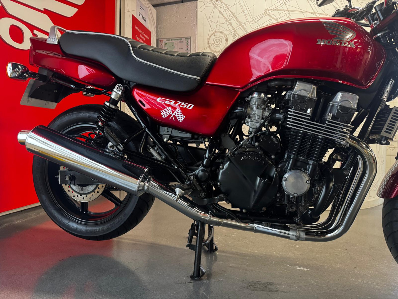 HONDA CB 750 / TRES BON ETAT GENERAL 