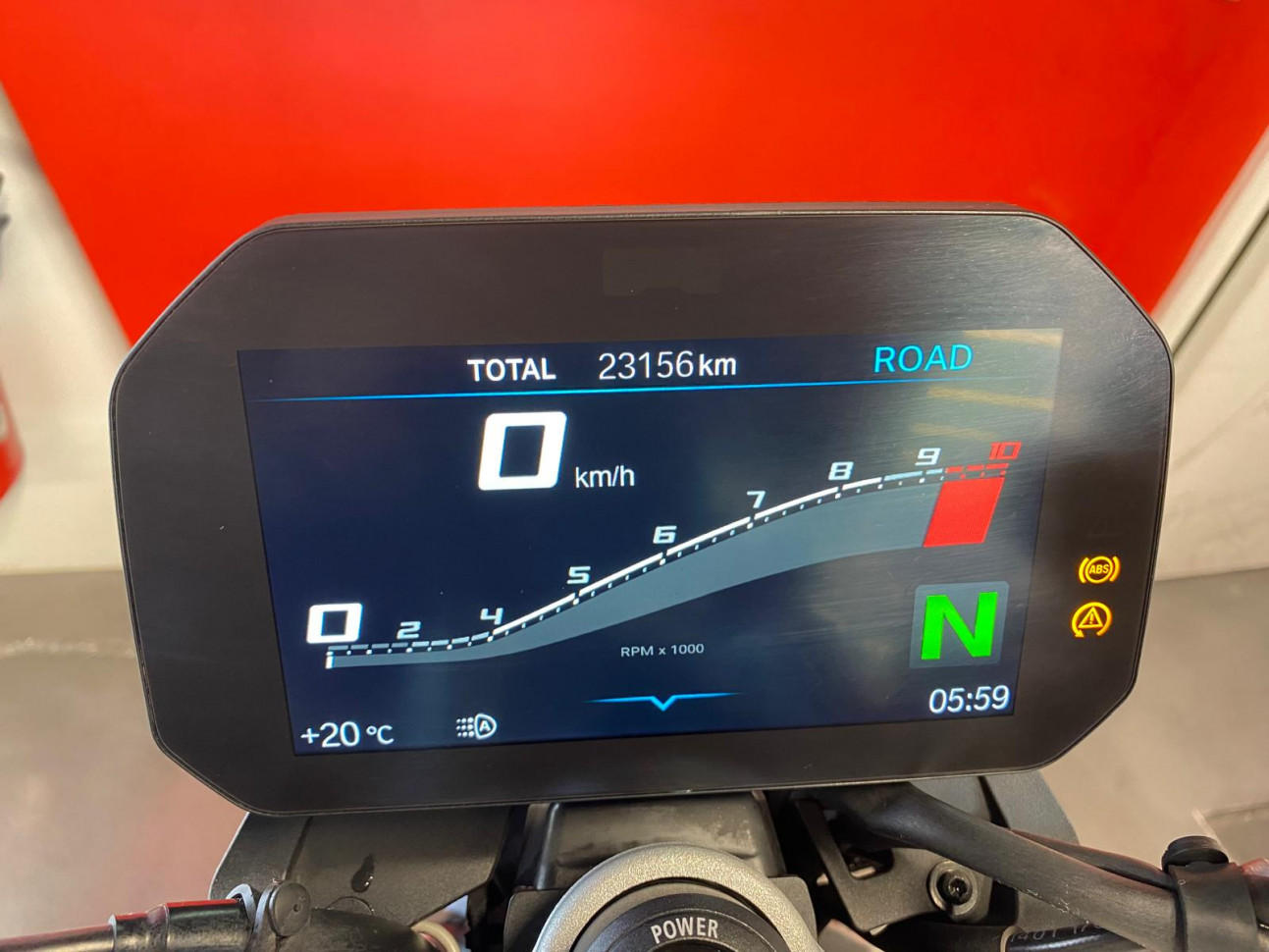 BMW F 900 R - GARANTIE 12 MOIS -138€/MOIS*