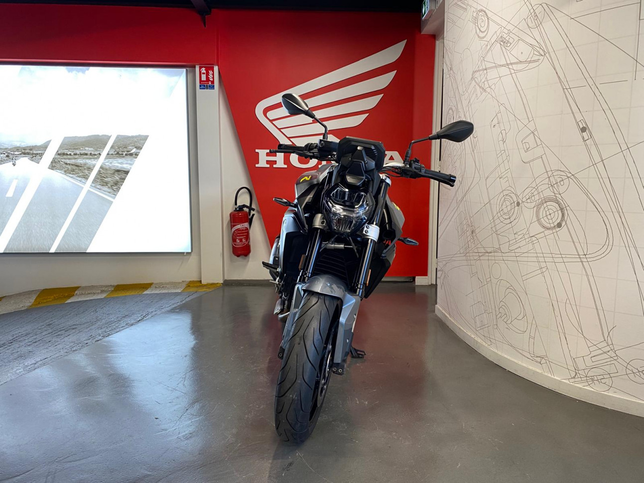 BMW F 900 R - GARANTIE 12 MOIS -138€/MOIS*