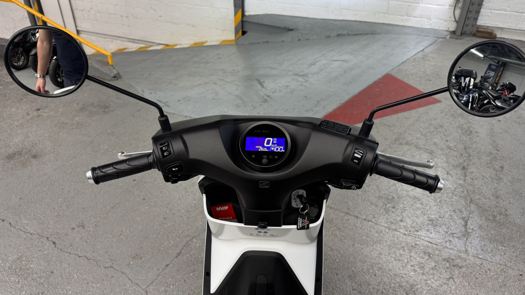 HONDA EM1 e - HONDA 50cc ELECTRIQUE