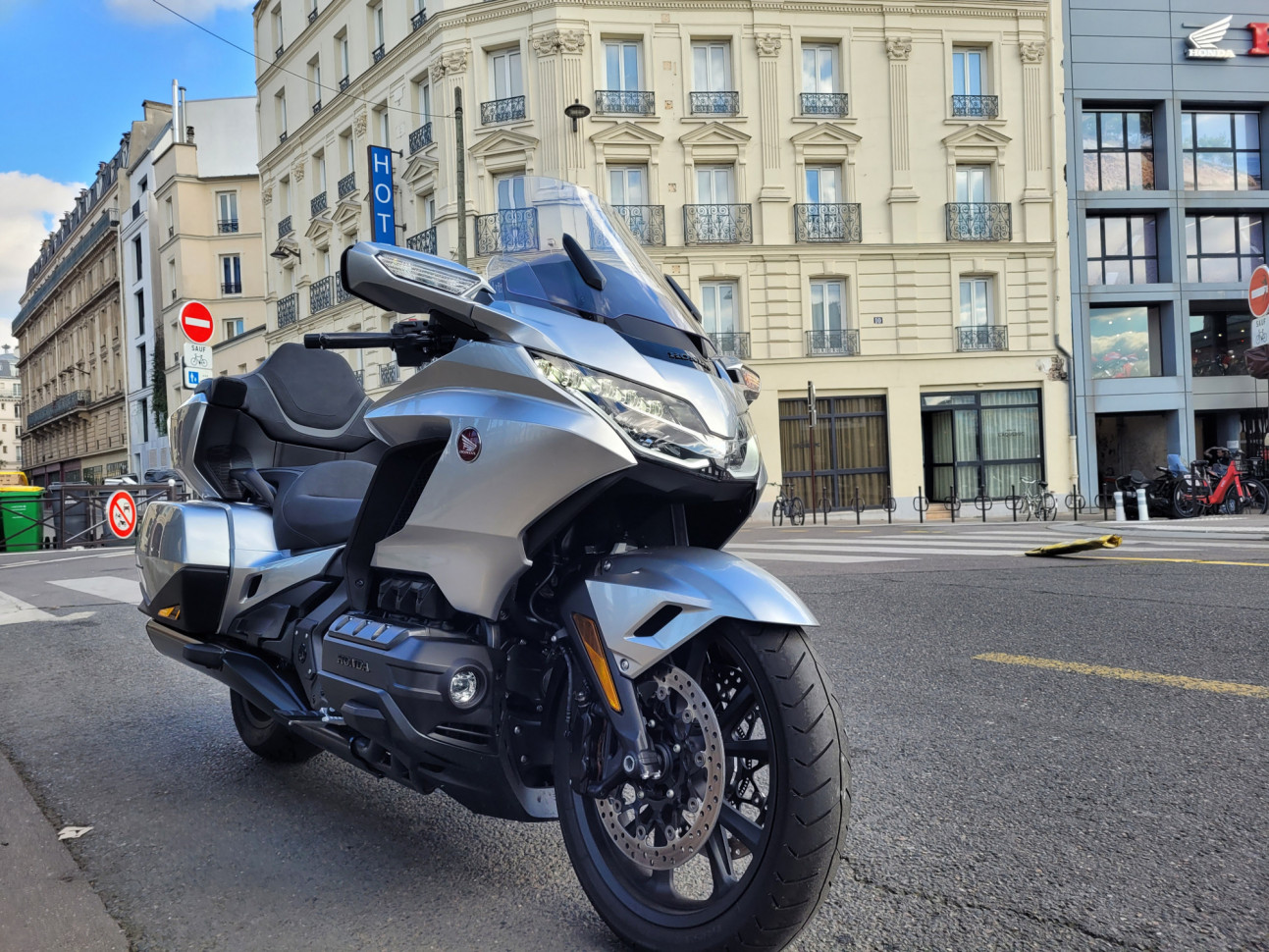 HONDA GOLDWING 2025 TOURING DCT - 461€/mois*