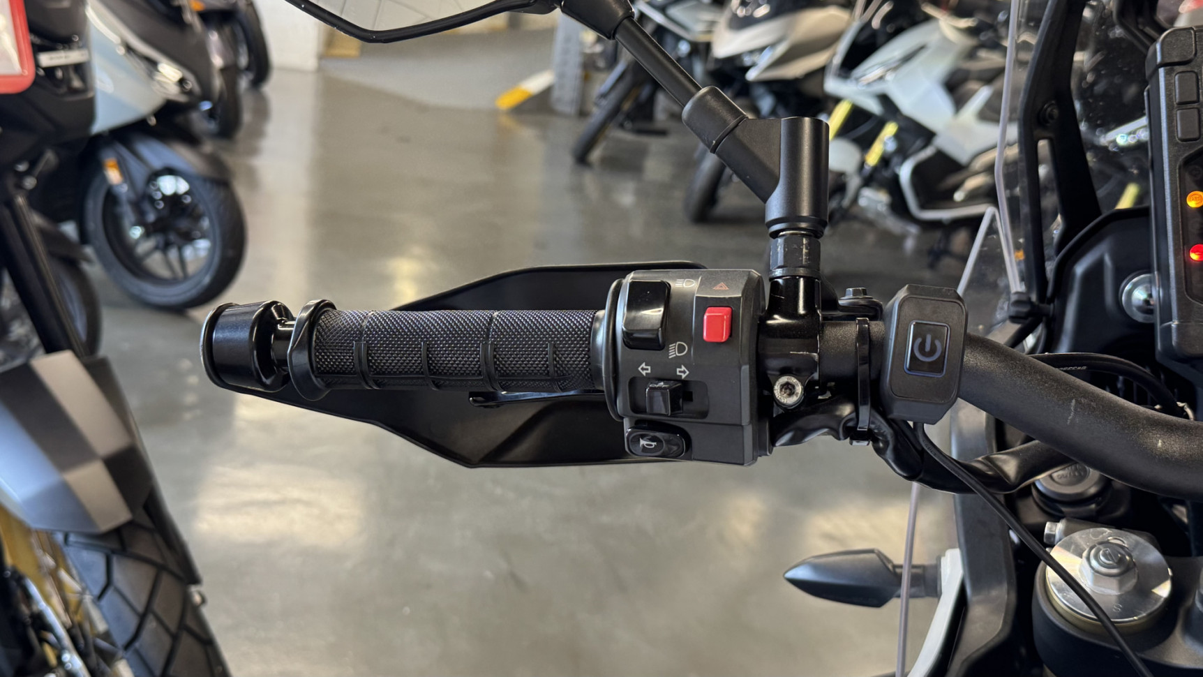 YAMAHA TENERE 700 - 184€/MOIS*