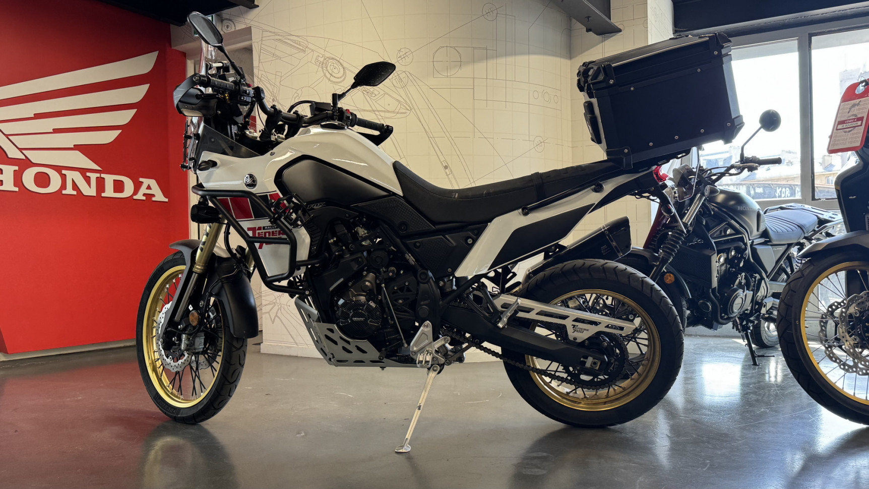 YAMAHA TENERE 700 - 184€/MOIS*