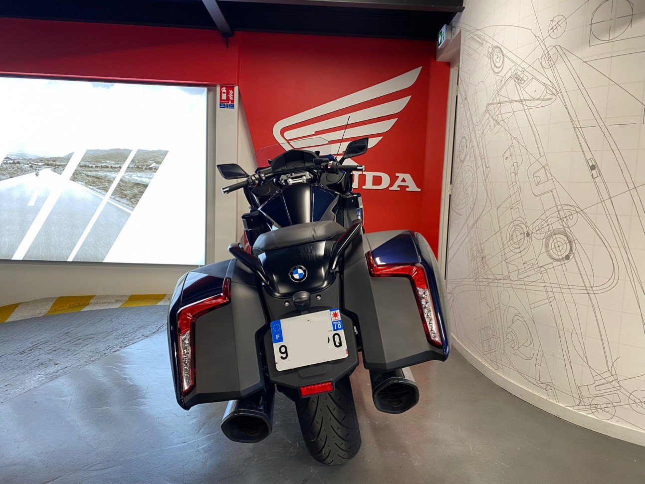 BMW BMW K 1600 B GARANTI 12 MOIS / K1600 BAGGER - 461€/MOIS*