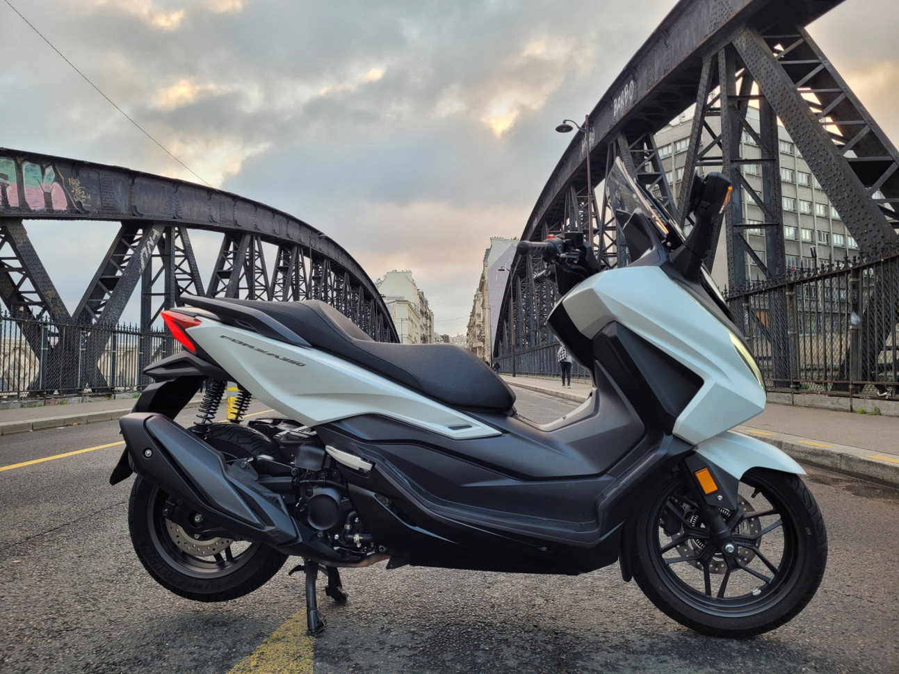 HONDA FORZA 350 2025 1ère MAIN - 118€/Mois*