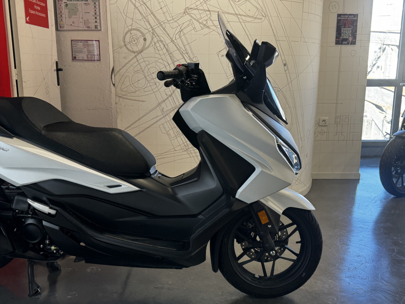 HONDA FORZA 350 A2 