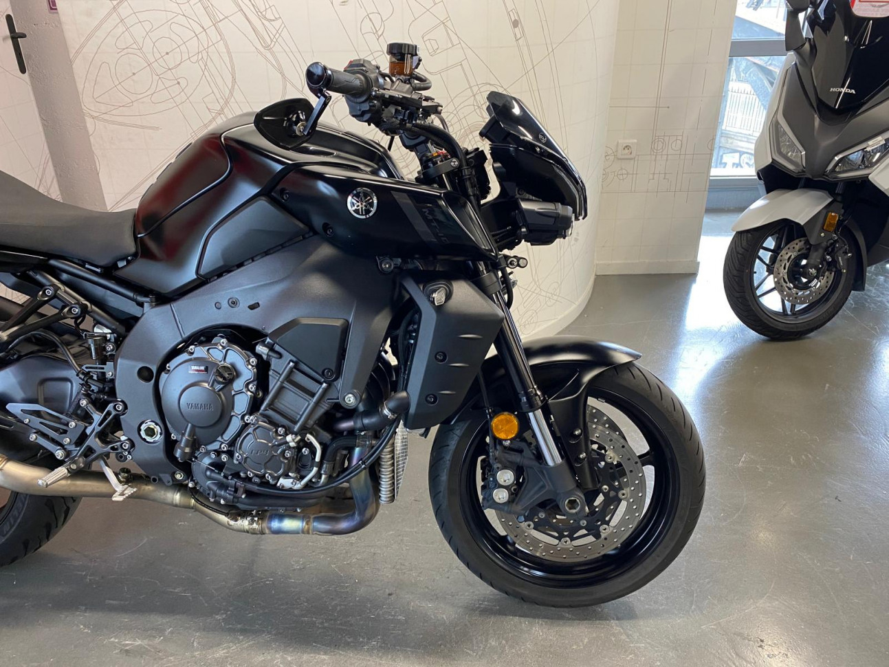 YAMAHA MT-10 - DEPOT VENTE