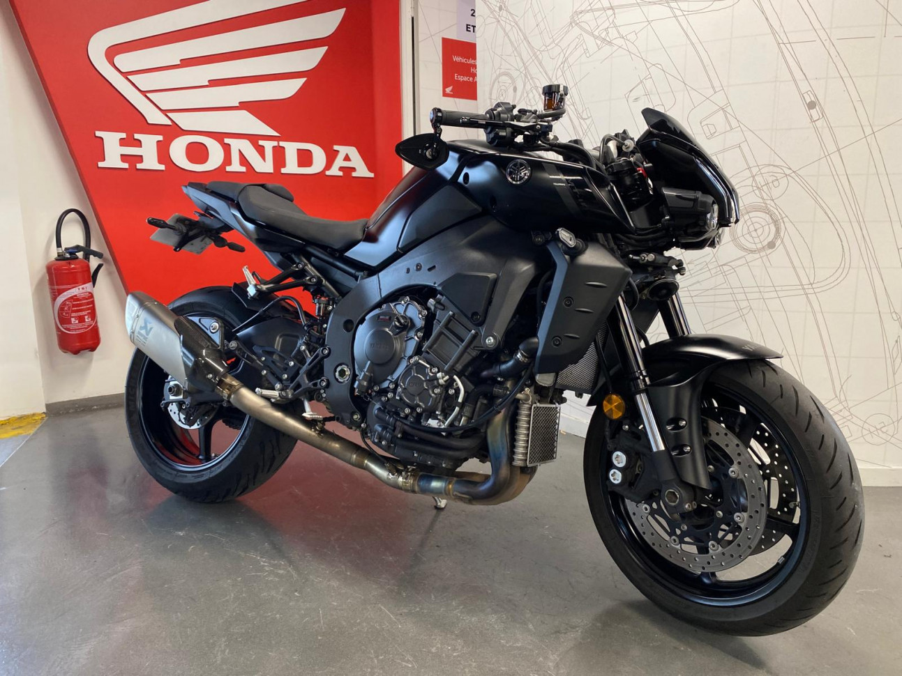 YAMAHA MT-10 - DEPOT VENTE