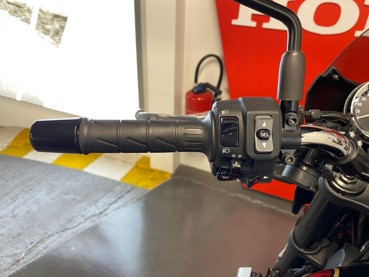 KAWASAKI Z900RS - Garantie 12 mois- 180.70€ / MOIS*