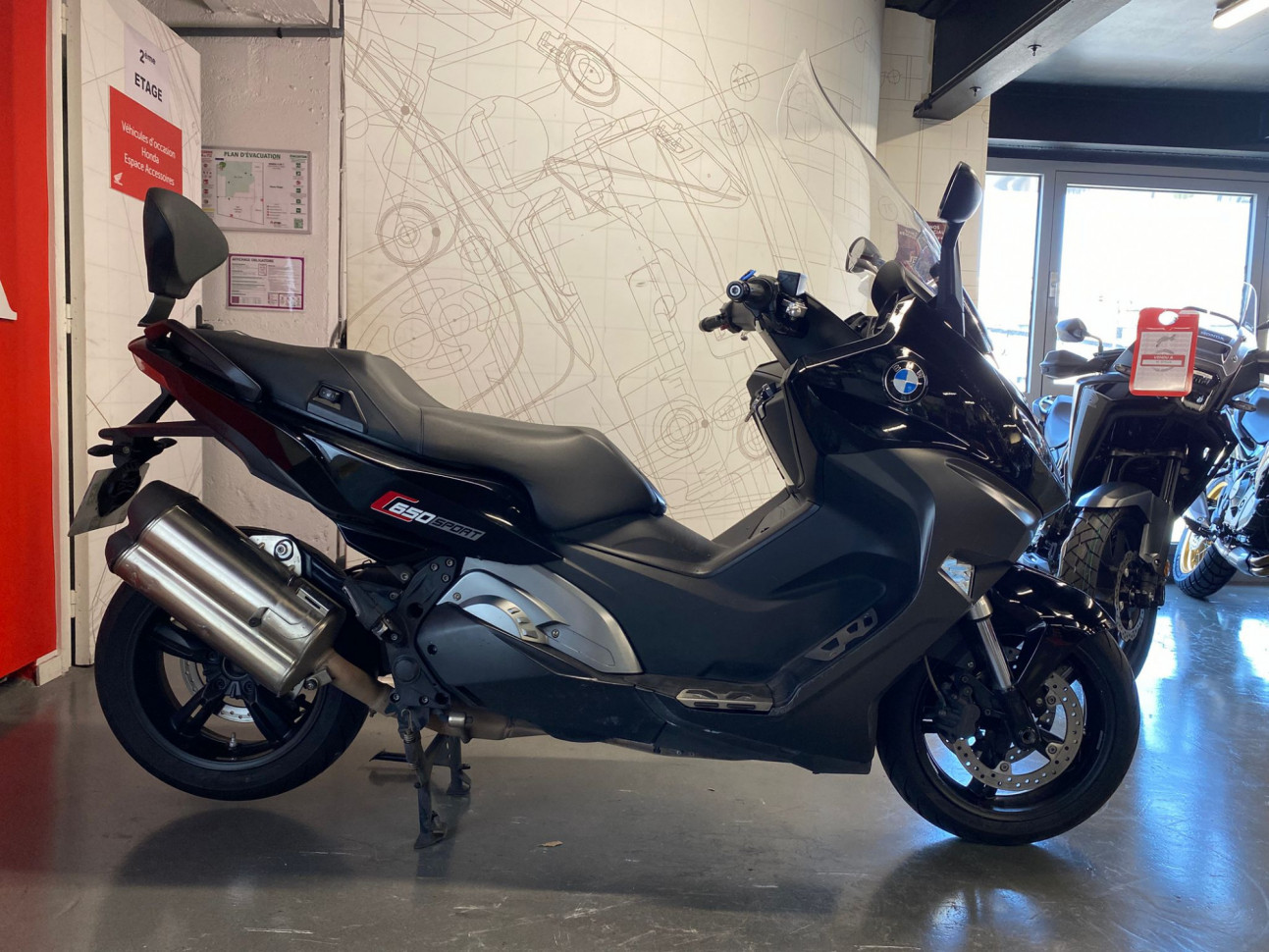 BMW C 650 SPORT - GARANTIE 12 MOIS - CONTRAT D