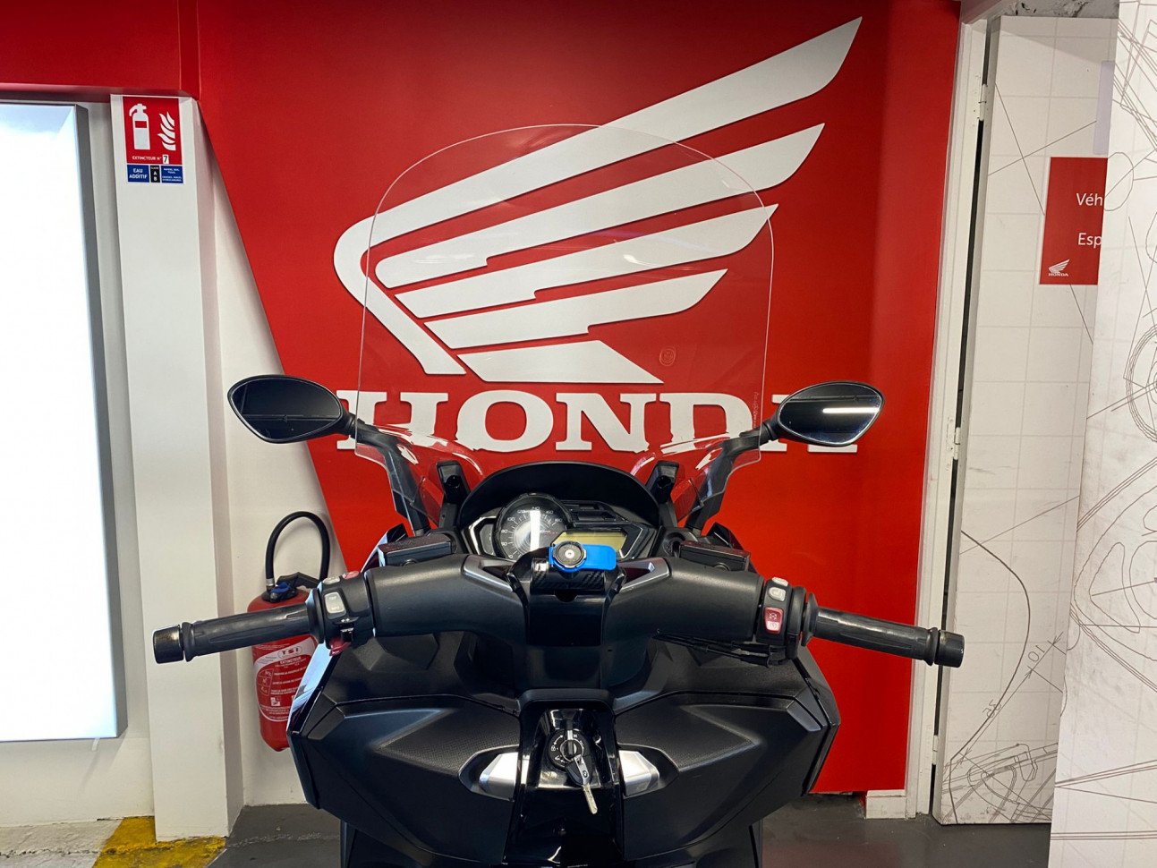 BMW C 650 SPORT - GARANTIE 12 MOIS - CONTRAT D
