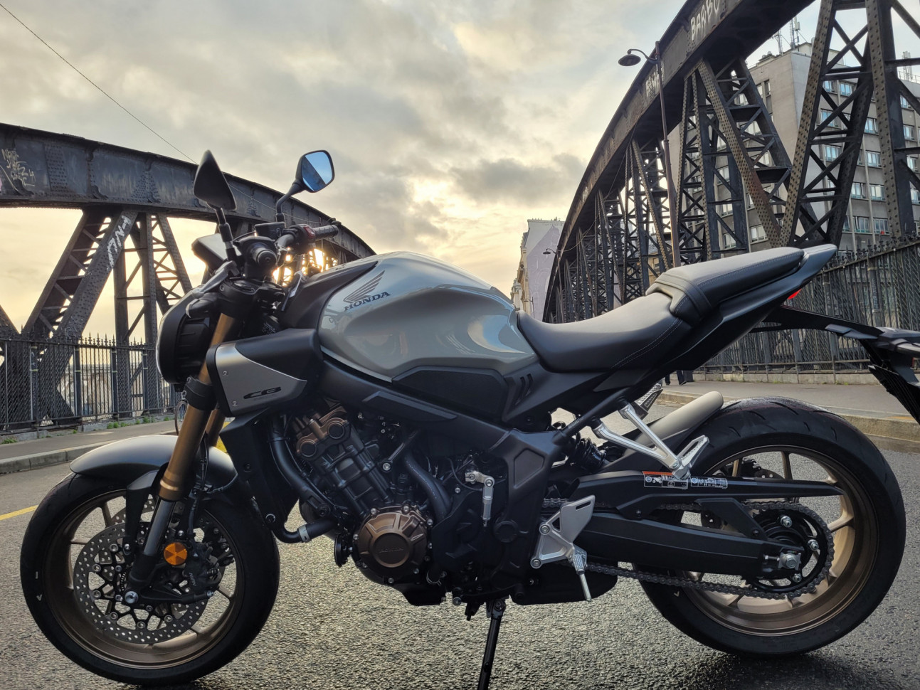 HONDA CB650R e-Clutch BRIDEE A2 139€/MOIS*