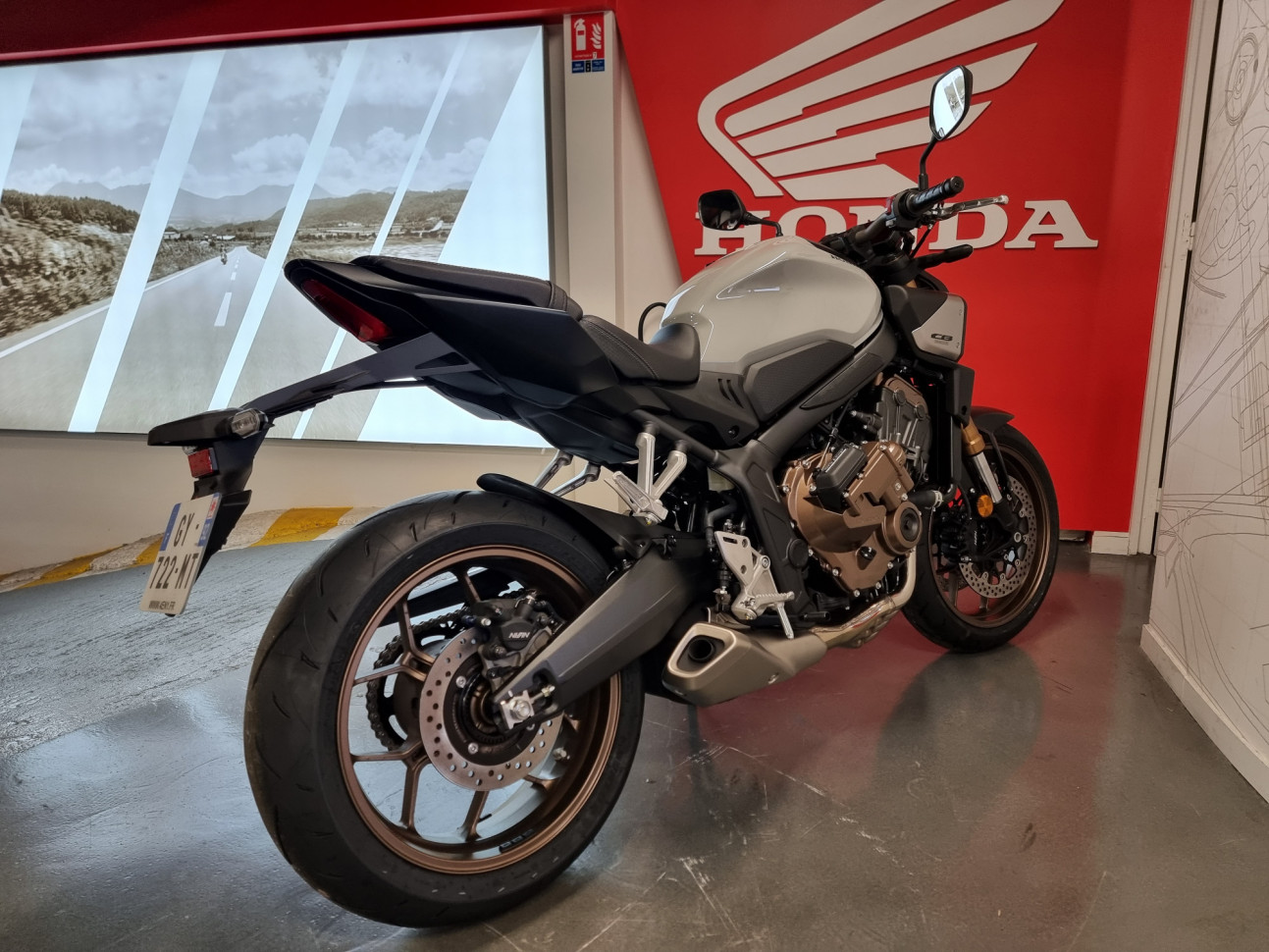 HONDA CB650R e-Clutch BRIDEE A2 138€/MOIS*