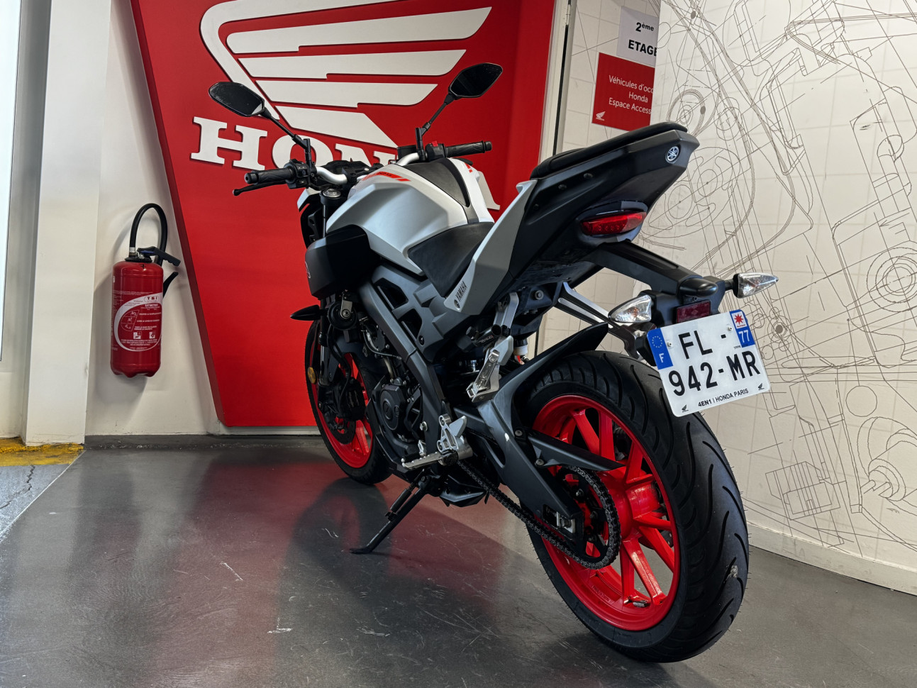 YAMAHA MT-125 ABS - 64€/MOIS*