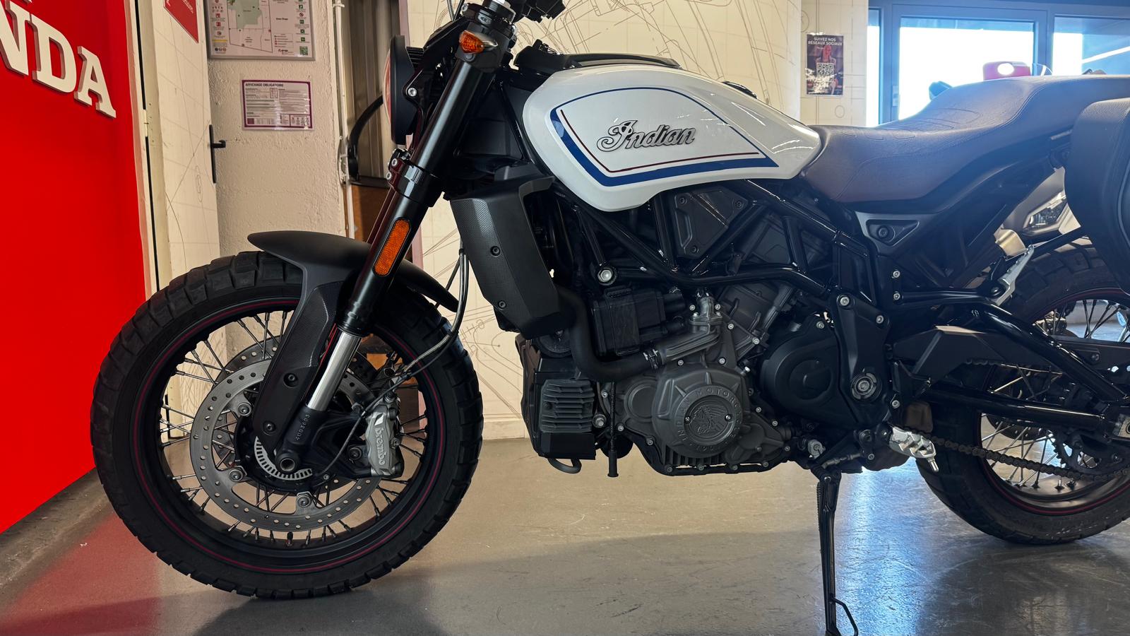 INDIAN FTR 1200 RALLY 1ERE MAIN - 156€/MOIS*