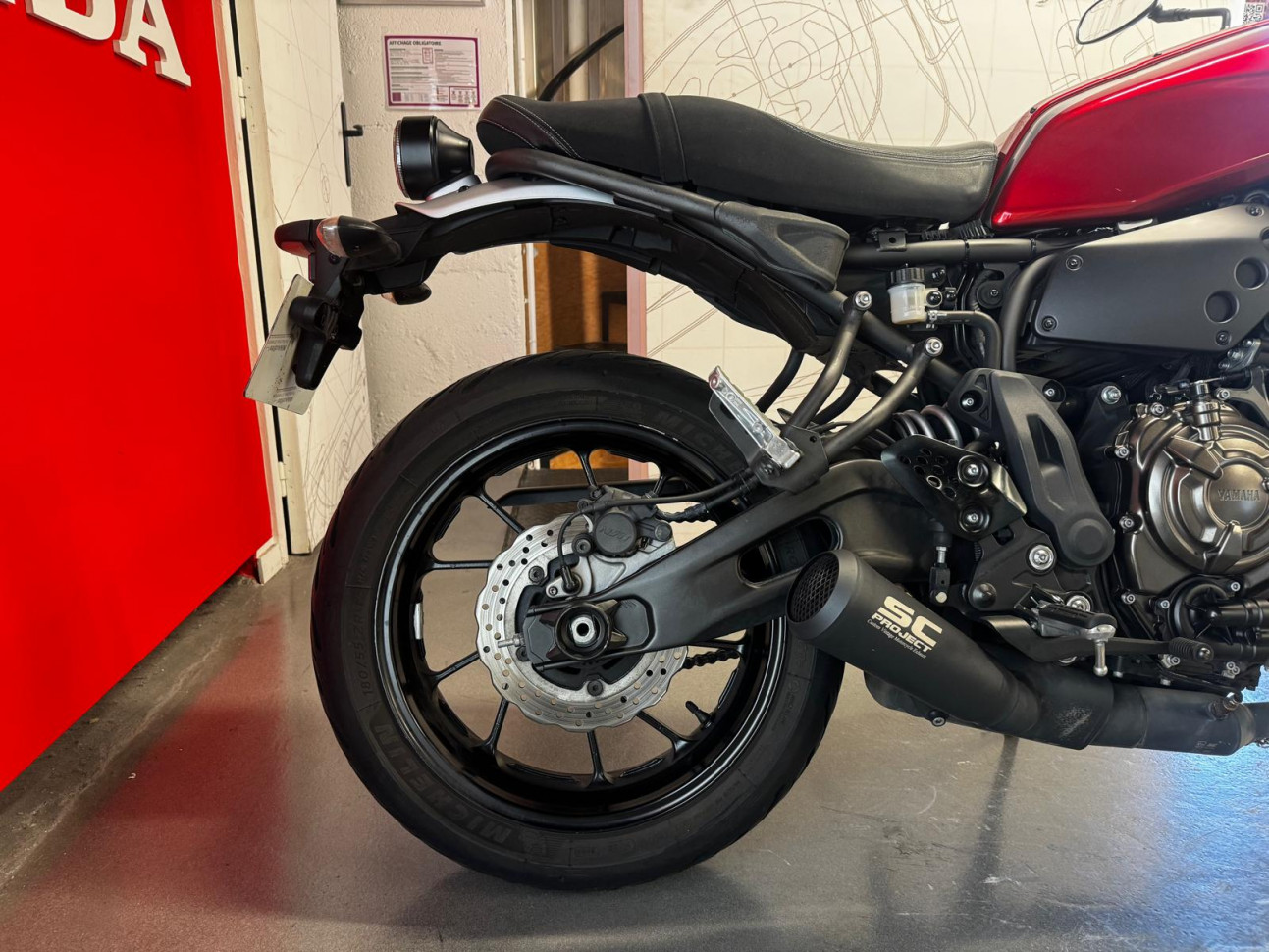 YAMAHA XSR 700 ABS BRIDEE A2 - 114€/MOIS*