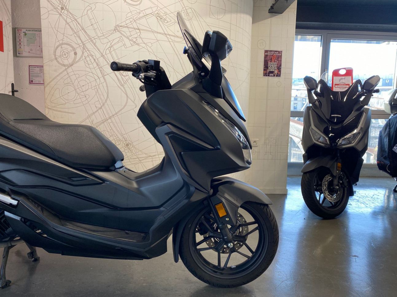 HONDA FORZA 125 - DEPOT VENTE - 99.13€/ Mois*