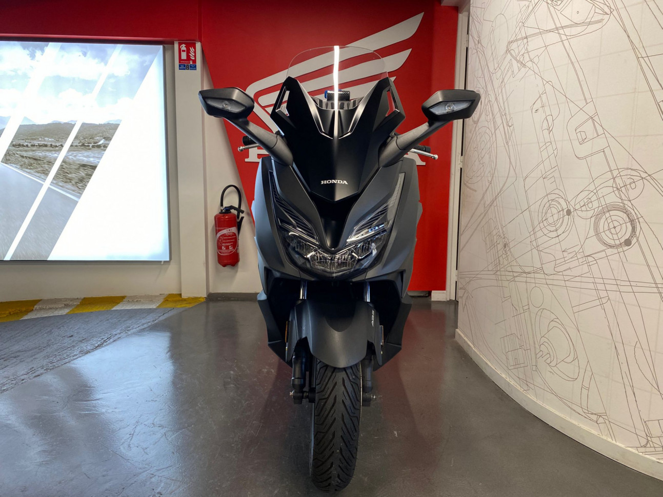 HONDA FORZA 125 - DEPOT VENTE - 99.13€/ Mois*