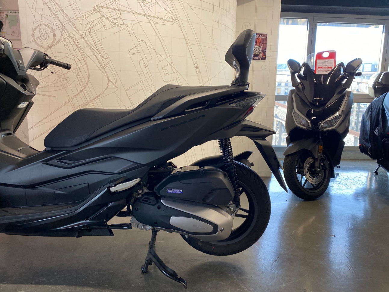HONDA FORZA 125 - DEPOT VENTE - 99.13€/ Mois*
