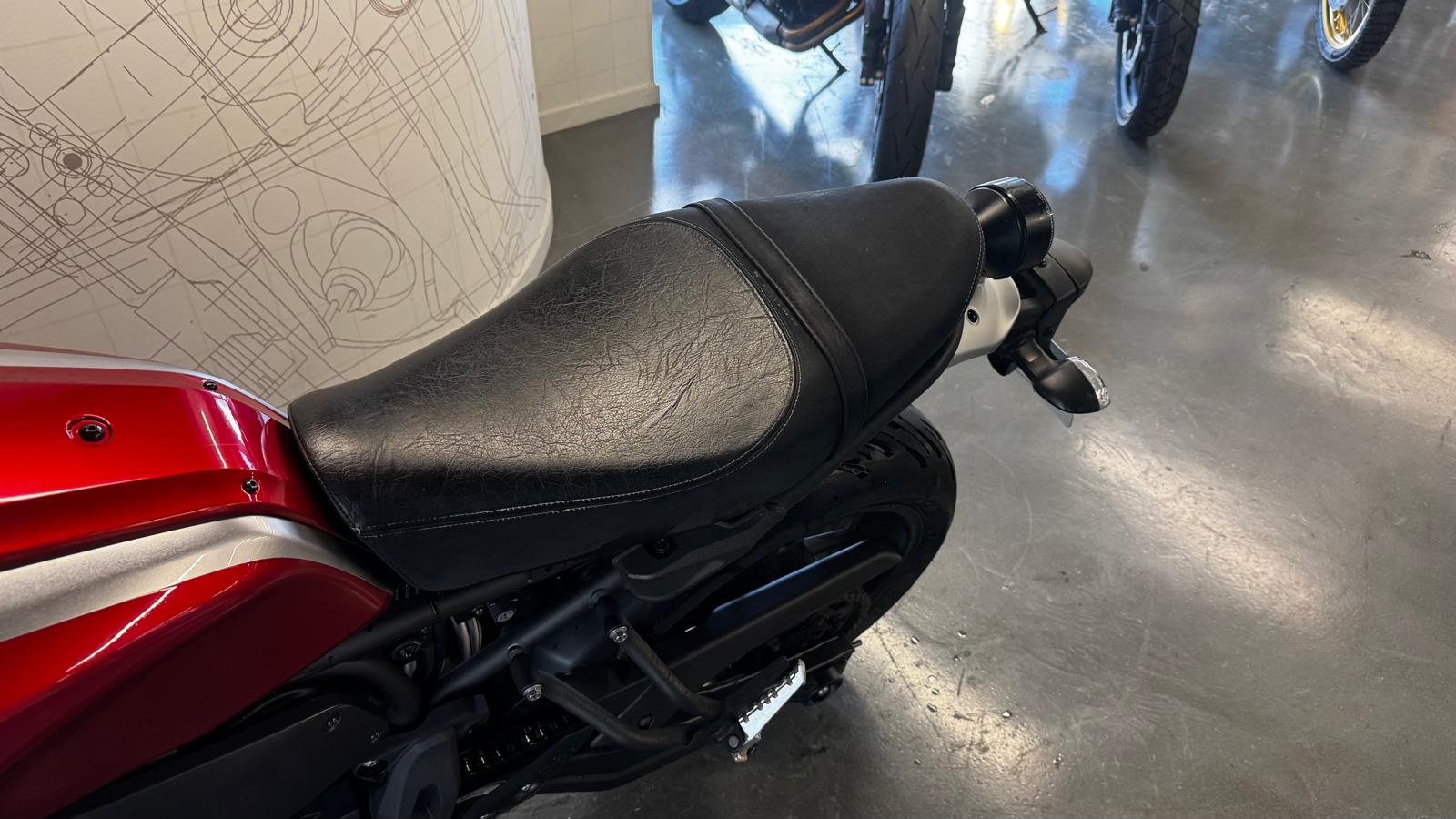 YAMAHA XSR 700 ABS BRIDEE A2 / DEPOT VENTE