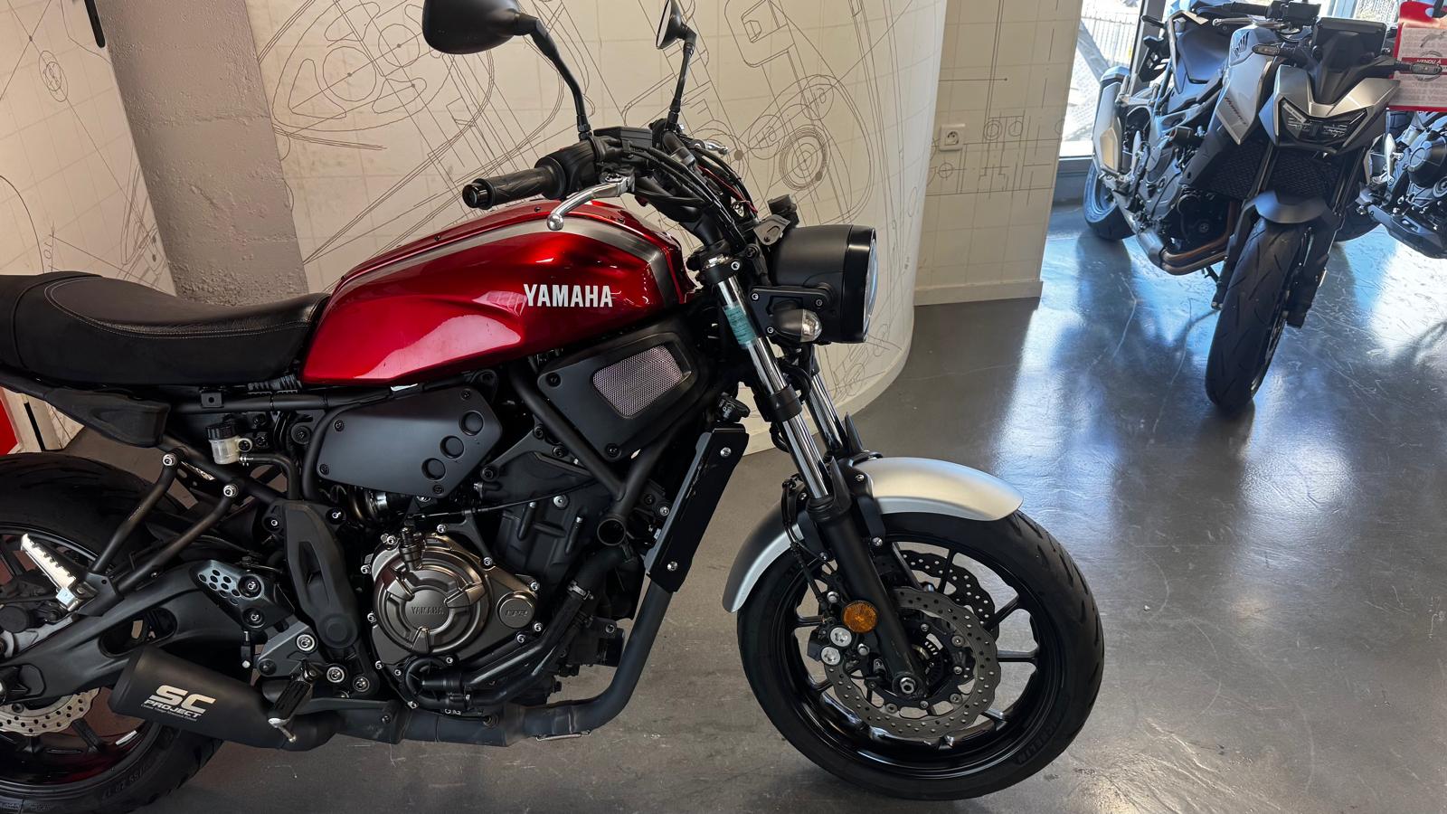 YAMAHA XSR 700 ABS BRIDEE A2 / DEPOT VENTE