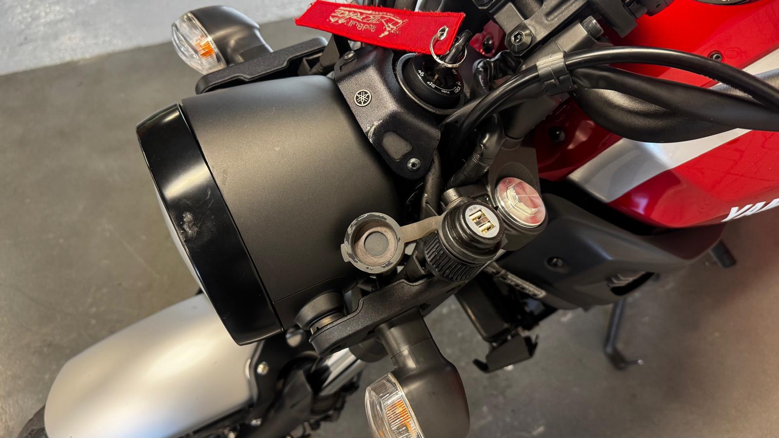 YAMAHA XSR 700 ABS BRIDEE A2 / DEPOT VENTE