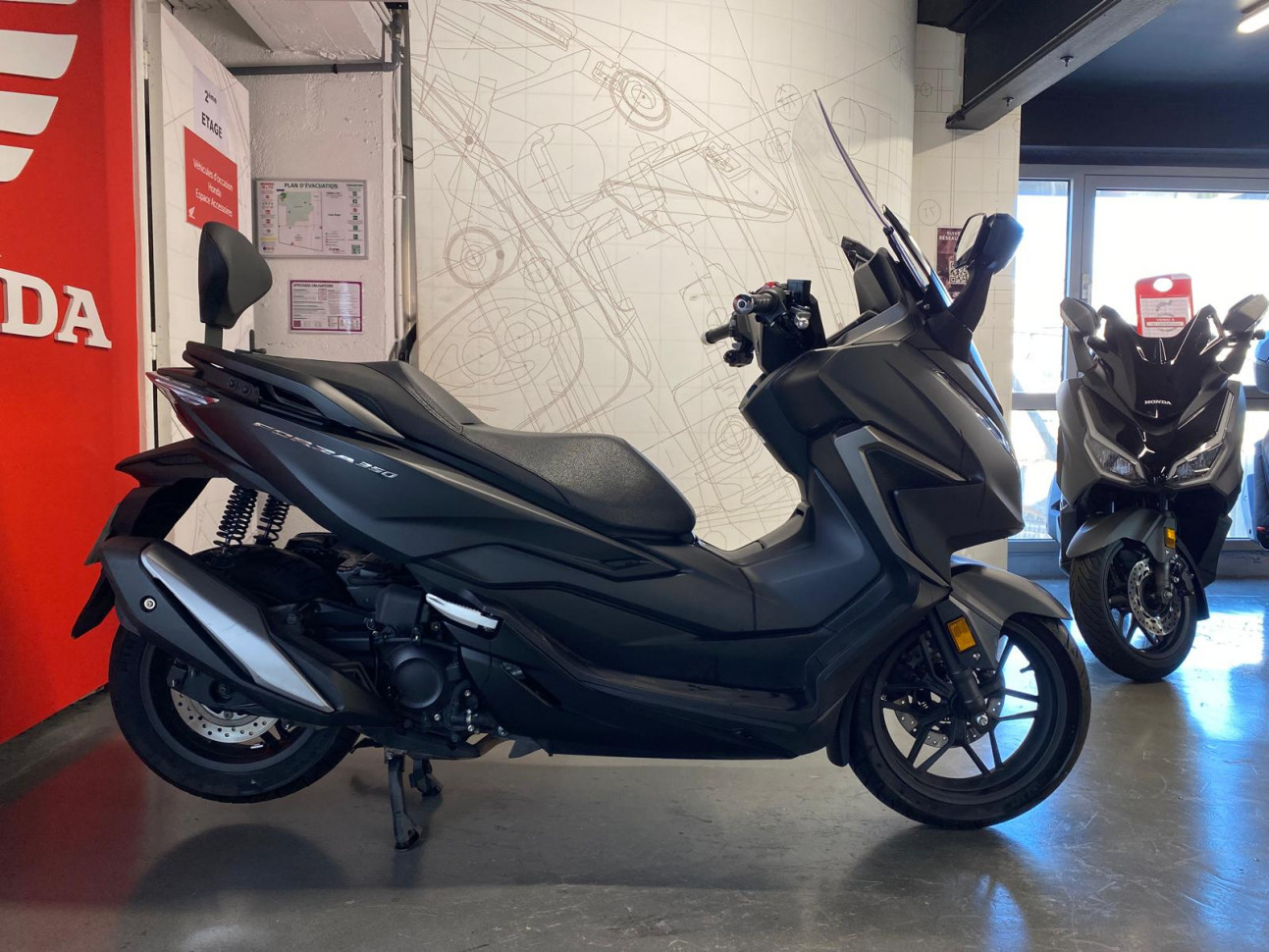 HONDA FORZA 350 - 96.10€/ MOIS* - GARANTIE CONSTRUCTEUR