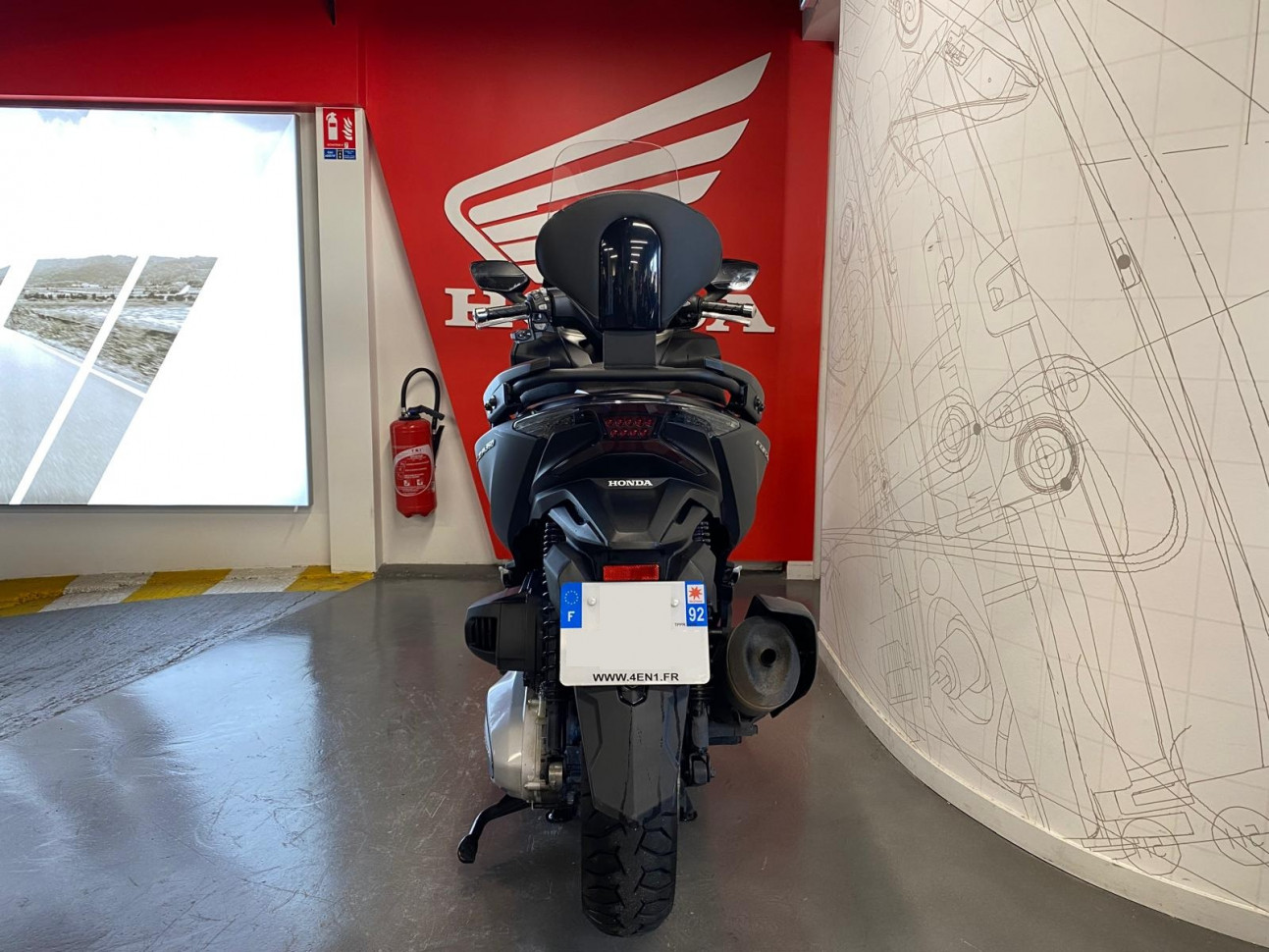 HONDA FORZA 350 - 96.10€/ MOIS* - GARANTIE CONSTRUCTEUR