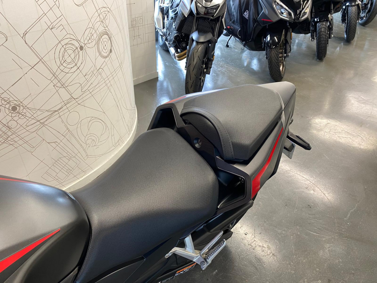 HONDA CBR 500 R - DEPOT VENTE - 118.89 €/ MOIS*