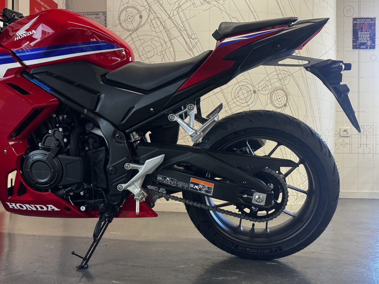 HONDA CBR 500 R - DISPONIBLE DEBUT NOVEMBRE A 124€/MOIS*
