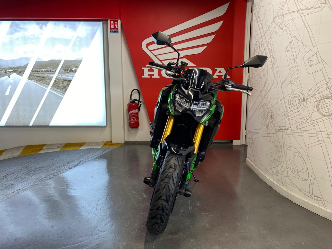 KAWASAKI Z 900 SE - 185€/mois*