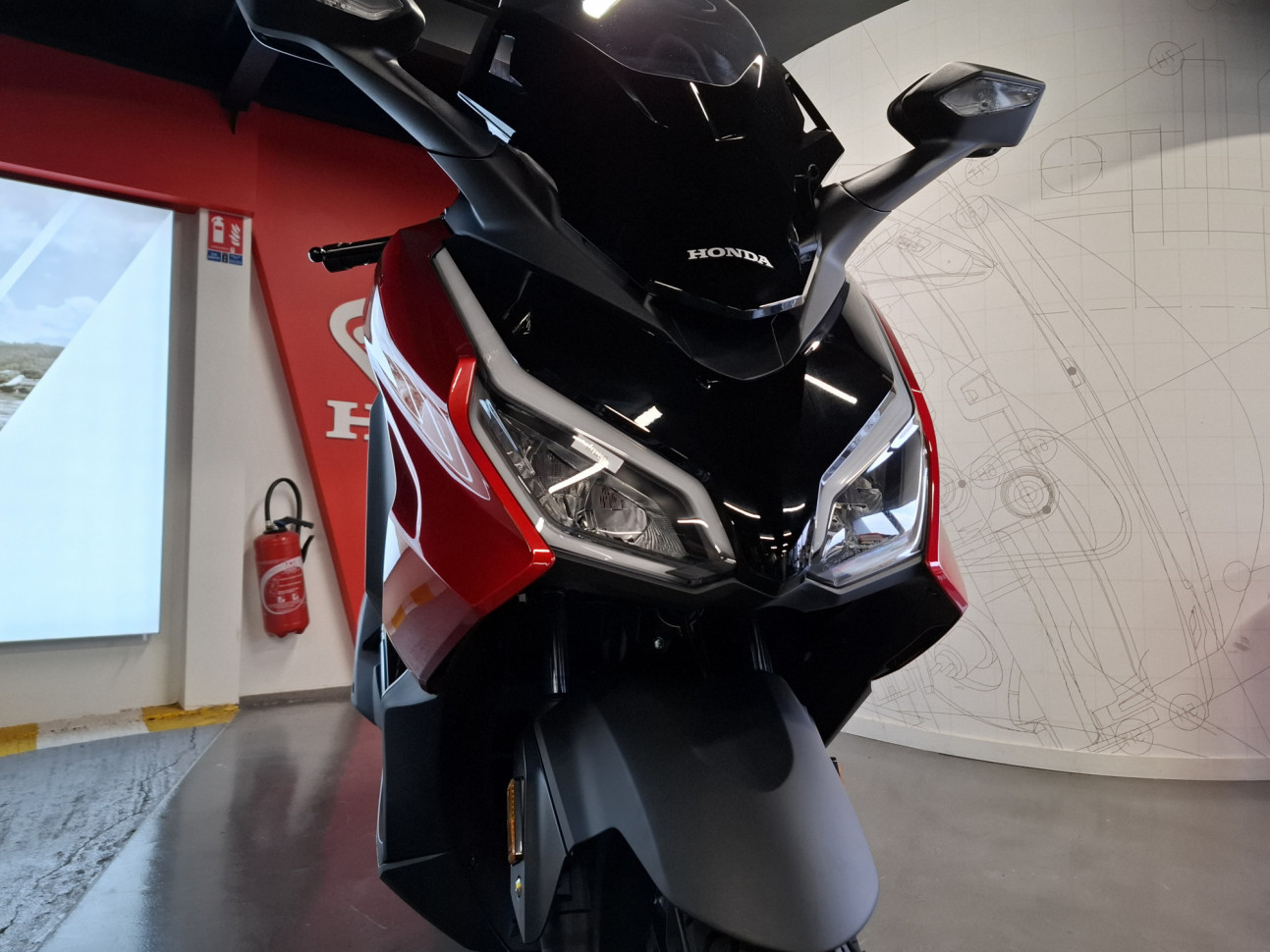 HONDA FORZA 350 abs - 96€/MOIS*