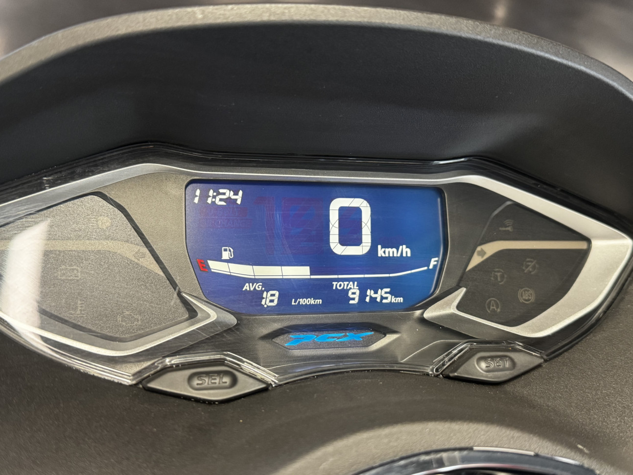 HONDA PCX 125 - 1ERE MAIN