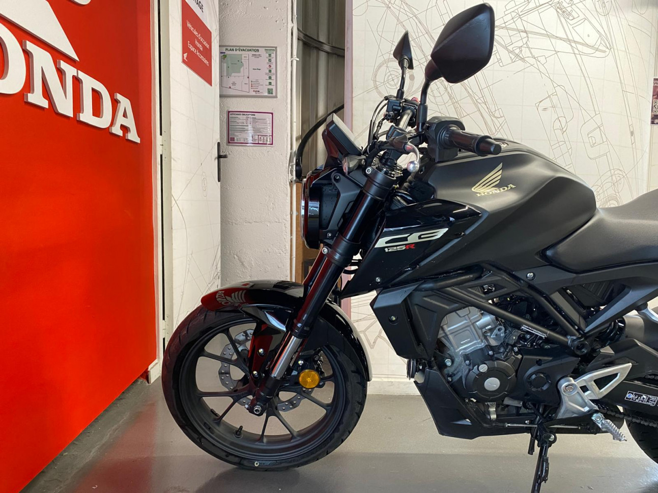 HONDA CB 125 R ABS - Garantie constructeur jusqu