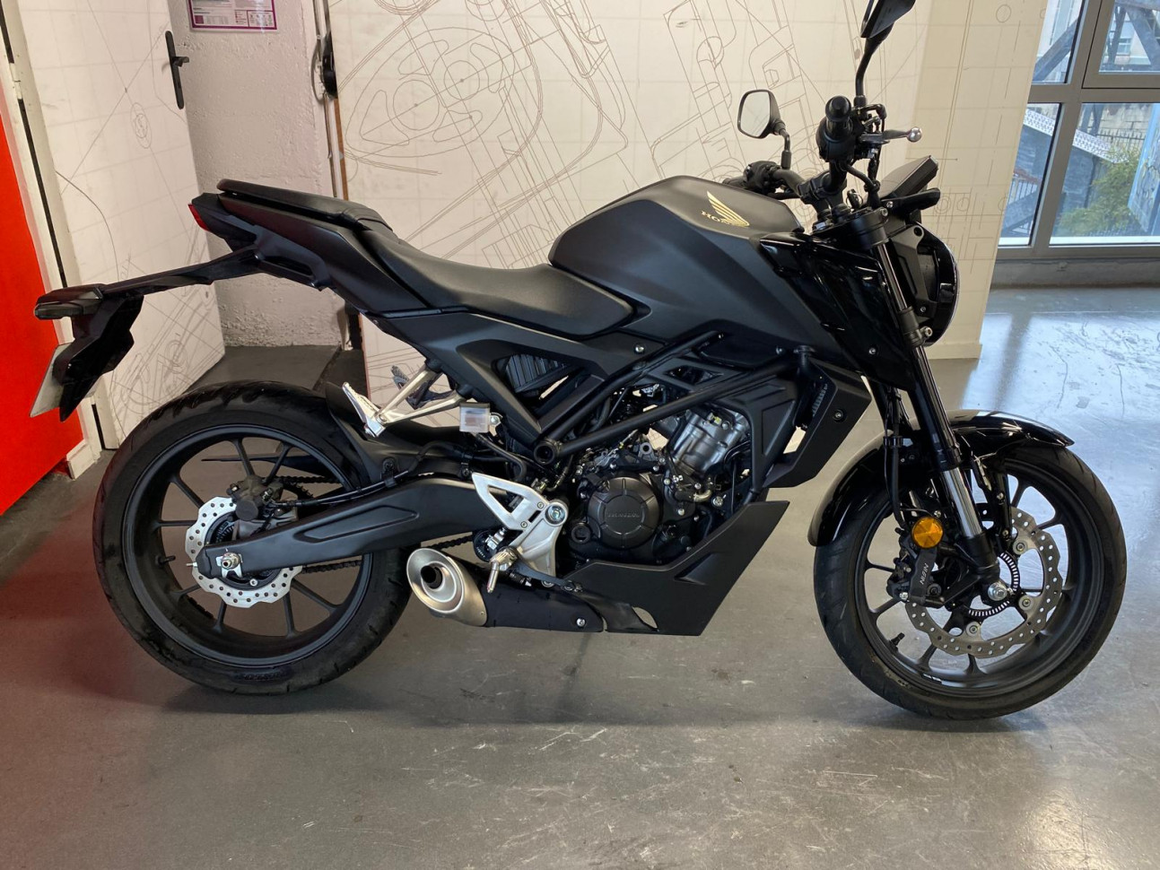 HONDA CB 125 R ABS - Garantie constructeur jusqu